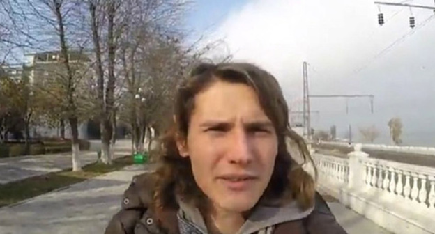 Blogger Alexander Sidorov. Screenshot of the video: https://vk.com/siberianguyru