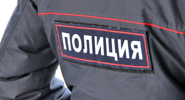 A police officer. Photo by Magomed Magomedov for the "Caucasian Knot" A police officer. Photo by Magomed Magomedov for the "Caucasian Knot"