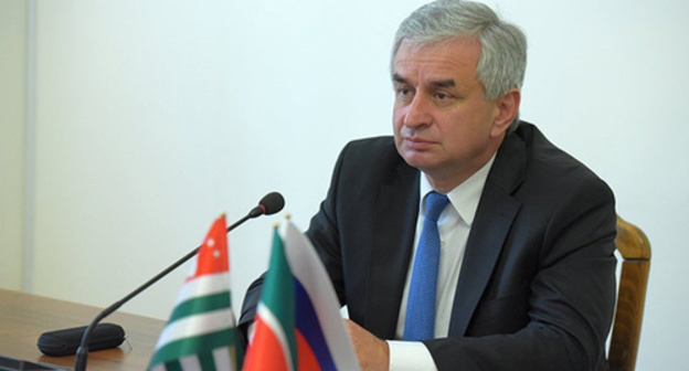 Raul Khajimba. Photo: © Sputnik. Tomas Tkhaytsuk http://sputnik-abkhazia.ru/Abkhazia/20160710/1019051743.html Raul Khajimba. Photo: © Sputnik. Tomas Tkhaytsuk http://sputnik-abkhazia.ru/Abkhazia/20160710/1019051743.html