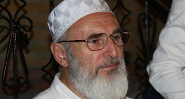 Isa Tsechoev. Photo: http://alansar.ru/avtobiografiya-shejha-isy-tsechoeva/ Isa Tsechoev. Photo: http://alansar.ru/avtobiografiya-shejha-isy-tsechoeva/