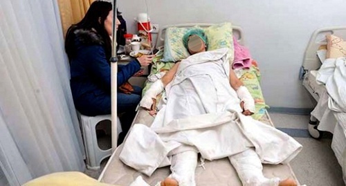 A female resident of the Lankaran District of Azerbaijan was hospitalised after, according to her, she was tortured at the police. Photo: Haqqin.az A female resident of the Lankaran District of Azerbaijan was hospitalised after, according to her, she was tortured at the police. Photo: Haqqin.az