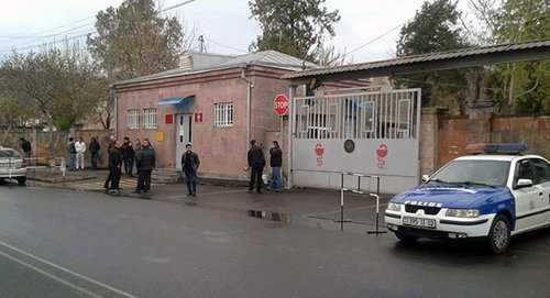 Muratsan military hospital. Photo: © Sputnik/ Alina Grbashyan, http://ru.armeniasputnik.am/karabah/20170116/6076759/ranennyj-v-karabahe-armyanskij-voennosluzhashchij-skonchalsya.html Muratsan military hospital. Photo: © Sputnik/ Alina Grbashyan, http://ru.armeniasputnik.am/karabah/20170116/6076759/ranennyj-v-karabahe-armyanskij-voennosluzhashchij-skonchalsya.html