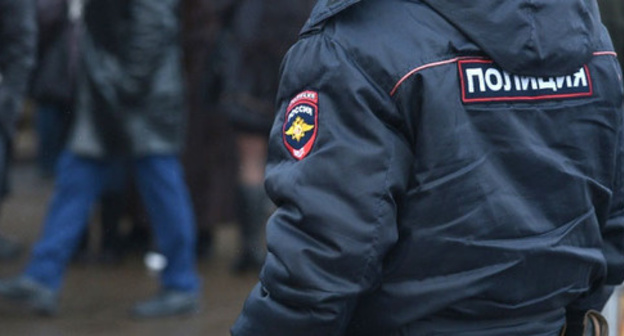 A law enforcer. Photo http://www.riadagestan.ru/ A law enforcer. Photo http://www.riadagestan.ru/