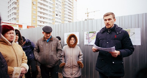 People from the "Vostochno-Kruglikovsky" residential district held a picket in Krasnodar. February 4, 2017. Photo by Alexei Voloschuk, the leader of the initiative group of tenants of the "Vostochno-Kruglikovsky" residential complex, for the "Caucasian Knot" People from the "Vostochno-Kruglikovsky" residential district held a picket in Krasnodar. February 4, 2017. Photo by Alexei Voloschuk, the leader of the initiative group of tenants of the "Vostochno-Kruglikovsky" residential complex, for the "Caucasian Knot"