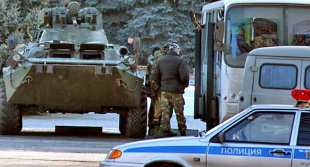 The law enforcers. Photo http://www.shakhty.su/world/news/2016/09/04/dagestan The law enforcers. Photo http://www.shakhty.su/world/news/2016/09/04/dagestan