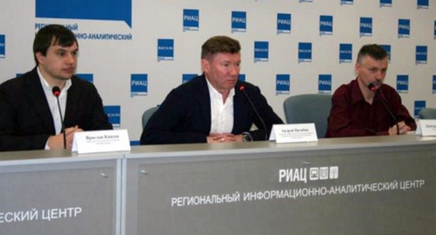 Press conference of the "Green Patrol" in Volgograd. Photo: Greenpatrol.ru Press conference of the "Green Patrol" in Volgograd. Photo: Greenpatrol.ru