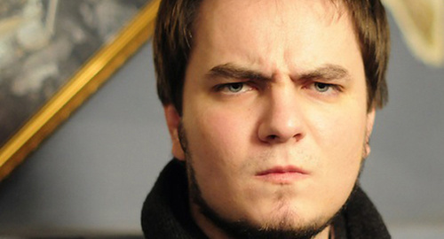 Blogger Ilya Maddison. Photo: http://lukomore.org/lurk/%D0%98%D0%BB%D1%8C%D1%8F_%D0%9C%D1%8D%D0%B4%D0%B4%D0%B8%D1%81%D0%BE%D0%BD Blogger Ilya Maddison. Photo: http://lukomore.org/lurk/%D0%98%D0%BB%D1%8C%D1%8F_%D0%9C%D1%8D%D0%B4%D0%B4%D0%B8%D1%81%D0%BE%D0%BD