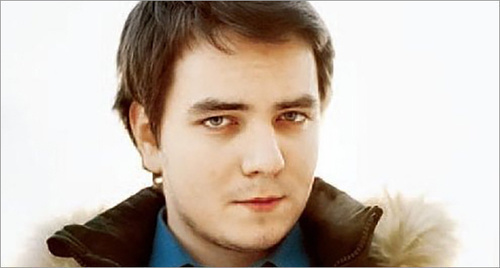 Blogger Ilya Davydov (Maddison). Photo: http://www.wikireality.ru/wiki/%D0%98%D0%BB%D1%8C%D1%8F_%D0%9C%D1%8D%D0%B4%D0%B4%D0%B8%D1%81%D0%BE%D0%BD Blogger Ilya Davydov (Maddison). Photo: http://www.wikireality.ru/wiki/%D0%98%D0%BB%D1%8C%D1%8F_%D0%9C%D1%8D%D0%B4%D0%B4%D0%B8%D1%81%D0%BE%D0%BD