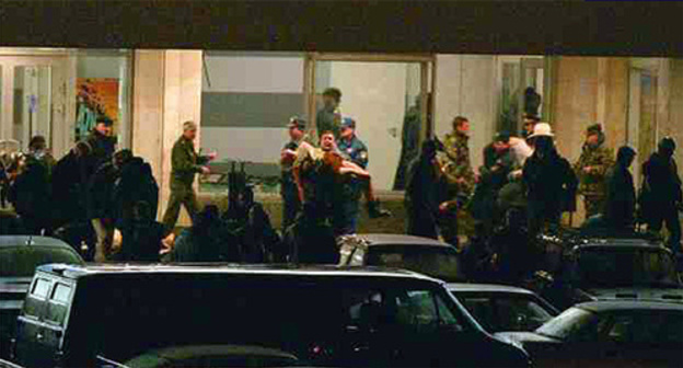 At the place of events at Dubrovka Theatrical Centre in 2002. Photo from the booklet 'Undeclared war' prepared by Russian Ministry of Emergencies' press service, http://www.mchs.gov.ru/articles At the place of events at Dubrovka Theatrical Centre in 2002. Photo from the booklet 'Undeclared war' prepared by Russian Ministry of Emergencies' press service, http://www.mchs.gov.ru/articles
