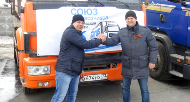 Truck drivers' protest rally, March 27, 2017. Photo: http://opr.com.ru/info/news/miting-v-ulyanovske/ Truck drivers' protest rally, March 27, 2017. Photo: http://opr.com.ru/info/news/miting-v-ulyanovske/