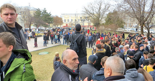 An anti-corruption rally. Astrakhan, April 26, 2017. Photo by Yelena Grebenyuk for "Caucasian Knot" An anti-corruption rally. Astrakhan, April 26, 2017. Photo by Yelena Grebenyuk for "Caucasian Knot"