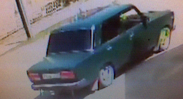 Photo of the alleged kinappers' car, http://bloknot-rostov.ru/news/trekhletnego-malchika-pokhitili-i-uvezli-v-neizves-842434?sphrase_id=263078 Photo of the alleged kinappers' car, http://bloknot-rostov.ru/news/trekhletnego-malchika-pokhitili-i-uvezli-v-neizves-842434?sphrase_id=263078