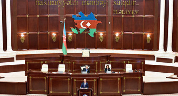 The sitting of the Azerbaijani Parliament. Photo © Sputnik / Murad Orujov https://ru.sputnik.az/azerbaijan/20170414/409826118/milli-medzhlis-plenarnoe-zasedanie.html The sitting of the Azerbaijani Parliament. Photo © Sputnik / Murad Orujov https://ru.sputnik.az/azerbaijan/20170414/409826118/milli-medzhlis-plenarnoe-zasedanie.html