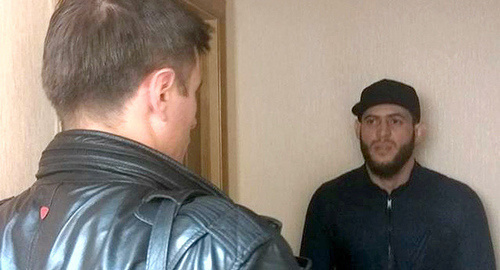 Advocate Pyotr Zaikin talks with Murad Amriev, Pytkam.net / Twitter https://twitter.com/pytkam_net/status/872014763206647808/photo/1 Advocate Pyotr Zaikin talks with Murad Amriev, Pytkam.net / Twitter https://twitter.com/pytkam_net/status/872014763206647808/photo/1