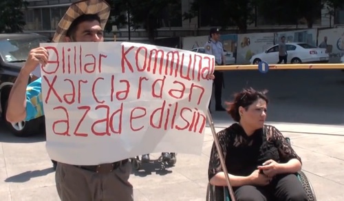 People with disabilities hold protest in front of the Ministry of Labour and Social Protection of Population of Azerbaijan in Baku, June 6, 2017. People with disabilities hold protest in front of the Ministry of Labour and Social Protection of Population of Azerbaijan in Baku, June 6, 2017.