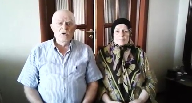 Parents of Murad Amriev recorded a video message in which they said that their son had not violated any laws. Screenshot: https://www.youtube.com/watch?v=UH8VPy_i7ME Parents of Murad Amriev recorded a video message in which they said that their son had not violated any laws. Screenshot: https://www.youtube.com/watch?v=UH8VPy_i7ME