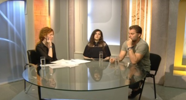 Ruzanna Tuko on air of the "Spas" Orthodox TV Channel with one of the TV host and a participant in the show. Photo: screenshot of a video https://www.youtube.com/watch?v=E9oDKe4y_UM Ruzanna Tuko on air of the "Spas" Orthodox TV Channel with one of the TV host and a participant in the show. Photo: screenshot of a video https://www.youtube.com/watch?v=E9oDKe4y_UM