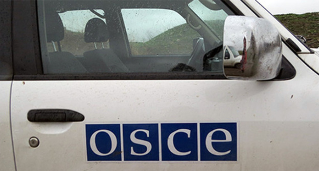 OSCE vehicle in conflict zone. Photo by Alvard Grigoryan for the Caucasian Knot. OSCE vehicle in conflict zone. Photo by Alvard Grigoryan for the Caucasian Knot.