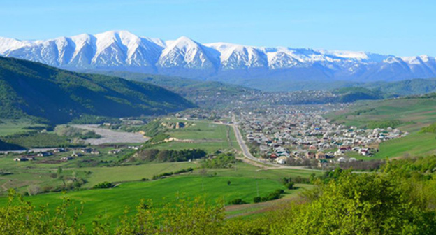 Leninaul, Dagestan. Photo: http://www.odnoselchane.ru/?init_id=61061&page=photos_of_category&sect=547&pg=7&com=photogallery Leninaul, Dagestan. Photo: http://www.odnoselchane.ru/?init_id=61061&page=photos_of_category&sect=547&pg=7&com=photogallery