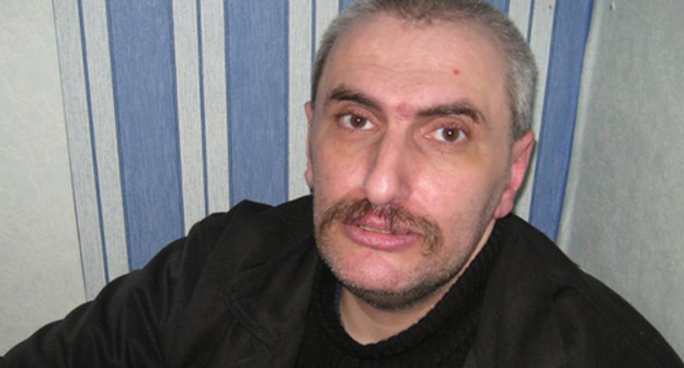 Boris Stomakhin. Photo taken by Gleb Edelev, his lawyer representative, https://ru.wikipedia.org/wiki/Стомахин,_Борис_Владимирович Boris Stomakhin. Photo taken by Gleb Edelev, his lawyer representative, https://ru.wikipedia.org/wiki/Стомахин,_Борис_Владимирович