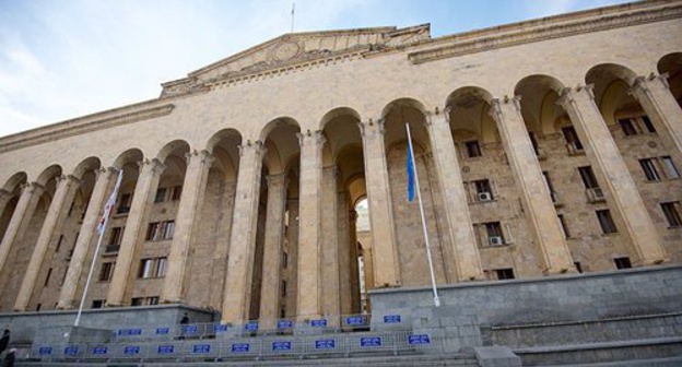 Georgian Parliament. Photo © Sputnik/ Alexander Imedashvili
https://sputnik-georgia.ru/society/20170409/235527880/V-Gruzii-vspominajut-zhertv-9-aprelja.html Georgian Parliament. Photo © Sputnik/ Alexander Imedashvili
https://sputnik-georgia.ru/society/20170409/235527880/V-Gruzii-vspominajut-zhertv-9-aprelja.html