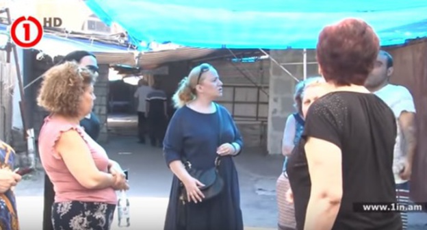 Sellers protest against dismantling of Firdusi market, Yerevan, July 2017. Screenshot: https://www.youtube.com/watch?v=I6OcYfCCGL0 Sellers protest against dismantling of Firdusi market, Yerevan, July 2017. Screenshot: https://www.youtube.com/watch?v=I6OcYfCCGL0