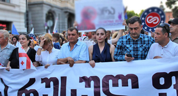 The rally against xenophobia, organized by the "European Georgia" Party. Tbilisi, July 23, 2017. Photo by Inna Kukudzhanova for "Caucasian Knot" The rally against xenophobia, organized by the "European Georgia" Party. Tbilisi, July 23, 2017. Photo by Inna Kukudzhanova for "Caucasian Knot"