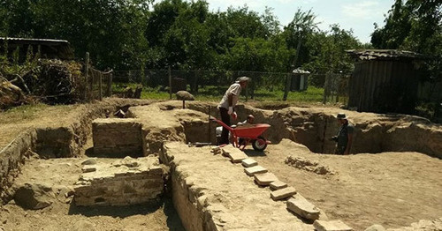 Archaeologiс survey in the village of Tulu in the Balakan District. Photo: https://ru.sputnik.az Archaeologiс survey in the village of Tulu in the Balakan District. Photo: https://ru.sputnik.az