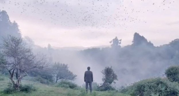 Screenshot from the film "House of Others", directed by Rusudan Glurdjidze. Photo https://www.youtube.com/watch?v=hTwQXYUkhw0&feature=youtu.be&t=47s Screenshot from the film "House of Others", directed by Rusudan Glurdjidze. Photo https://www.youtube.com/watch?v=hTwQXYUkhw0&feature=youtu.be&t=47s