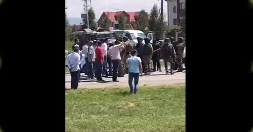 Dispersal of an anti-migration rally. Nazran, July 26, 2017. Screenshot of the video by the user KAVKAZ LIFE https://www.youtube.com/watch?v=cbcmReibDwg Dispersal of an anti-migration rally. Nazran, July 26, 2017. Screenshot of the video by the user KAVKAZ LIFE https://www.youtube.com/watch?v=cbcmReibDwg