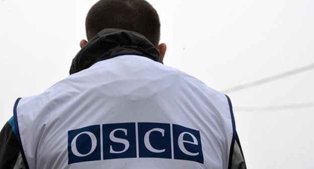 An OSCE mission employee. Photo: © Sputnik / Alexei Kudenko An OSCE mission employee. Photo: © Sputnik / Alexei Kudenko
