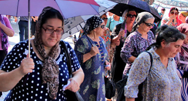 Women in Chechnya. Photo by Magomed Magomedov for "Caucasian Knot" Women in Chechnya. Photo by Magomed Magomedov for "Caucasian Knot"