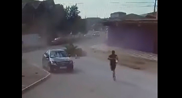 A road accident. Photo: screensot of the video https://www.youtube.com/watch?v=Jr_nG0AUoVs A road accident. Photo: screensot of the video https://www.youtube.com/watch?v=Jr_nG0AUoVs