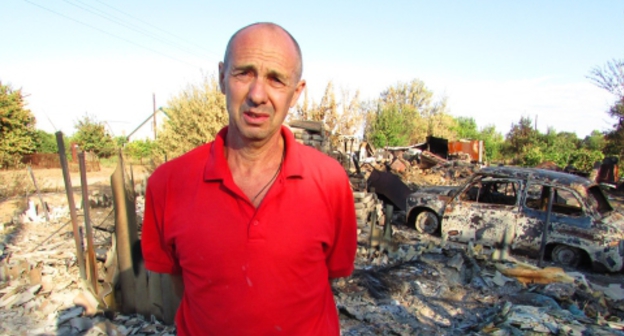 One of the residents of the farm yard of Krasny on the cinder. Photo by Vyacheslav Yaschenko for "Caucasian Knot" One of the residents of the farm yard of Krasny on the cinder. Photo by Vyacheslav Yaschenko for "Caucasian Knot"