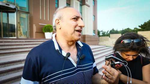 Advocate Fuad Agaev gives comments on persecution of Mekhman Aliev. Photo: http://www.turan.az/ext/news/2017/8/free/politics%20news/ru/65240.htm Advocate Fuad Agaev gives comments on persecution of Mekhman Aliev. Photo: http://www.turan.az/ext/news/2017/8/free/politics%20news/ru/65240.htm