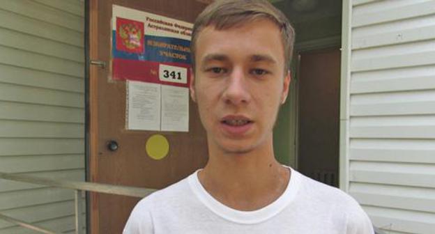 Andrei Chekanov, member of precinct election commissions with a decisive vote representing the Communist Party of Russia, Astrakhan, September 10, 2017. Photo by Vyacheslav Yaschenko for the Caucasian Knot. Andrei Chekanov, member of precinct election commissions with a decisive vote representing the Communist Party of Russia, Astrakhan, September 10, 2017. Photo by Vyacheslav Yaschenko for the Caucasian Knot.