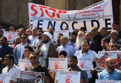 Rally in support of Myanmar Muslims in Tbilisi, September 13, 2017. Photo by Inna Kukudzhanova for the Caucasian Knot. Rally in support of Myanmar Muslims in Tbilisi, September 13, 2017. Photo by Inna Kukudzhanova for the Caucasian Knot.