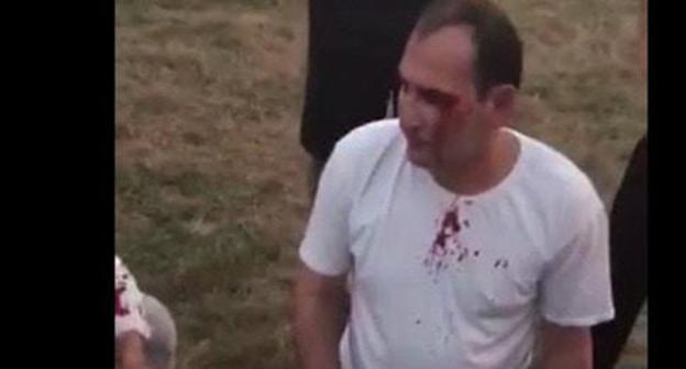 Screenshot of video depicting beatings of Ingush people in Beslan, https://www.facebook.com/100012891757330/videos/pcb.1883230695328397/339361459836910/?type=3&theater&ifg=1 Screenshot of video depicting beatings of Ingush people in Beslan, https://www.facebook.com/100012891757330/videos/pcb.1883230695328397/339361459836910/?type=3&theater&ifg=1