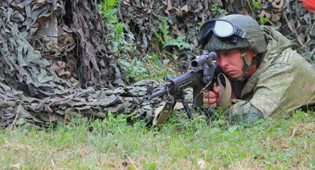 Special forces agent. Photo: http://nac.gov.ru/antiterroristicheskie-ucheniya/operativnym-shtabom-v-tambovskoy-oblasti-2.html Special forces agent. Photo: http://nac.gov.ru/antiterroristicheskie-ucheniya/operativnym-shtabom-v-tambovskoy-oblasti-2.html