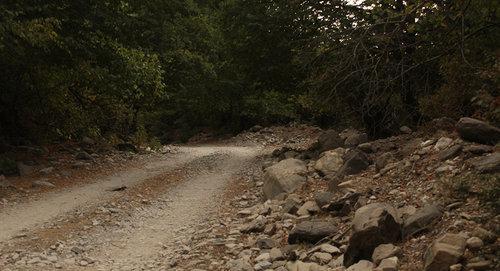 Road in highland Azerbaijan. Photo: © Sputnik / Shahperi Abbasovahttps://ru.sputnik.az/life/20171024/412460712/turizm-gah-ceny-azerbajdzhan.html Road in highland Azerbaijan. Photo: © Sputnik / Shahperi Abbasovahttps://ru.sputnik.az/life/20171024/412460712/turizm-gah-ceny-azerbajdzhan.html