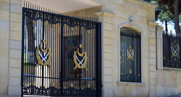 The Azerbaijani Ministry of Defence. Photo Sputnik / Anar Mustafaev https://sputnik.az/karabakh/20171023/412451627/gucumuzu-subut-etmeye-haziriq.html The Azerbaijani Ministry of Defence. Photo Sputnik / Anar Mustafaev https://sputnik.az/karabakh/20171023/412451627/gucumuzu-subut-etmeye-haziriq.html