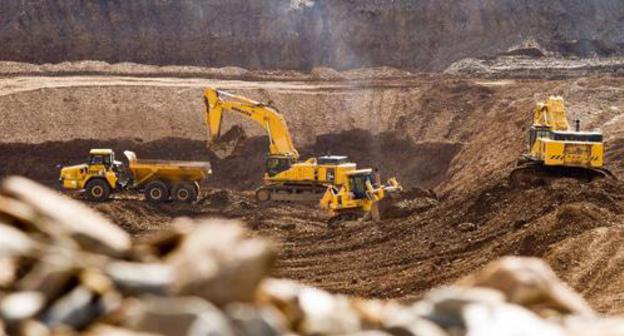 Gold mine. Photo: http://vestikavkaza.ru/news/Dagestan-opredelyaetsya-s-dobychey-trudnogo-zolota.html Gold mine. Photo: http://vestikavkaza.ru/news/Dagestan-opredelyaetsya-s-dobychey-trudnogo-zolota.html