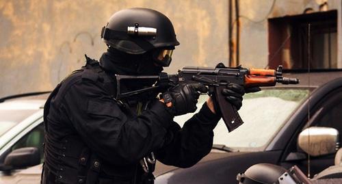 A law enforcer. Photo http://nac.gov.ru/kontrterroristicheskie-operacii/v-hode-perestrelki-na-postu-dps-v-ingushetii.html A law enforcer. Photo http://nac.gov.ru/kontrterroristicheskie-operacii/v-hode-perestrelki-na-postu-dps-v-ingushetii.html