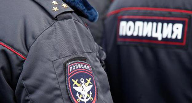 The policemen. Photo by Vlad Aleksandrov, Yuga.ru The policemen. Photo by Vlad Aleksandrov, Yuga.ru