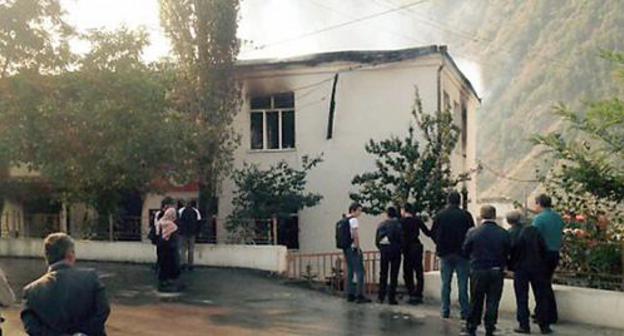The building of the Rutul District administration in Dagestan after the fire. Photo: http://www.riadagestan.ru/news/disasters_and_catastrophes/glavnoe_administrati_vnoe_zdanie_v_rutul_skom_rayone_sgorela_v_noch_na_chetverg/ The building of the Rutul District administration in Dagestan after the fire. Photo: http://www.riadagestan.ru/news/disasters_and_catastrophes/glavnoe_administrati_vnoe_zdanie_v_rutul_skom_rayone_sgorela_v_noch_na_chetverg/