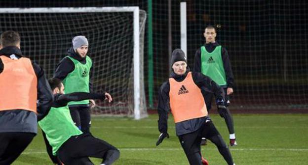 Training of the "Akhmat" football club. Photo by the press service of the "Akhmat" FC http://fc-akhmat.ru/news Training of the "Akhmat" football club. Photo by the press service of the "Akhmat" FC http://fc-akhmat.ru/news