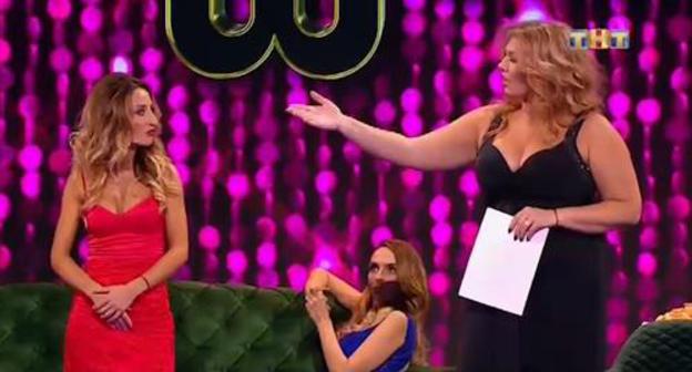 A fragment of the Comedy Club show about an escort girl from Ingushetia. Photo: screenshot of the video on YouTube, https://www.youtube.com/watch?v=UHsp1PEOAuU A fragment of the Comedy Club show about an escort girl from Ingushetia. Photo: screenshot of the video on YouTube, https://www.youtube.com/watch?v=UHsp1PEOAuU