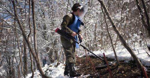 A woman deminer in Nagorno-Karabakh. Photo by the press service of the organization "HALO Trust" A woman deminer in Nagorno-Karabakh. Photo by the press service of the organization "HALO Trust"