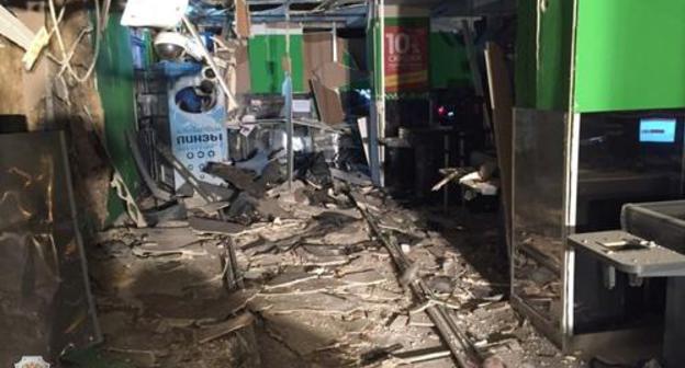 Consequences of the explosion in a supermarket in Saint Petersburg on December 27. Photo by the press service of the Russia's National Anti-Terrorism Committee http://nac.gov.ru/hronika-sobytiy/v-odnom-iz-magazinov-sankt-peterburga-proizoshel-podryv.html Consequences of the explosion in a supermarket in Saint Petersburg on December 27. Photo by the press service of the Russia's National Anti-Terrorism Committee http://nac.gov.ru/hronika-sobytiy/v-odnom-iz-magazinov-sankt-peterburga-proizoshel-podryv.html
