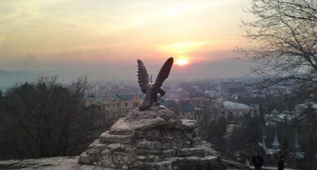 An eagle statue on a spur of Mountain Goryachaya in Pyatigorsk. Photo: Alen Katin https://ru.wikipedia.org An eagle statue on a spur of Mountain Goryachaya in Pyatigorsk. Photo: Alen Katin https://ru.wikipedia.org